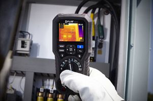 DM284 - Wärmebild-Multimeter, Echteffektiv, 160 x 120 IR-Auflösung, 46° x 35°, 10A, 4mA, 1000V, 600mV